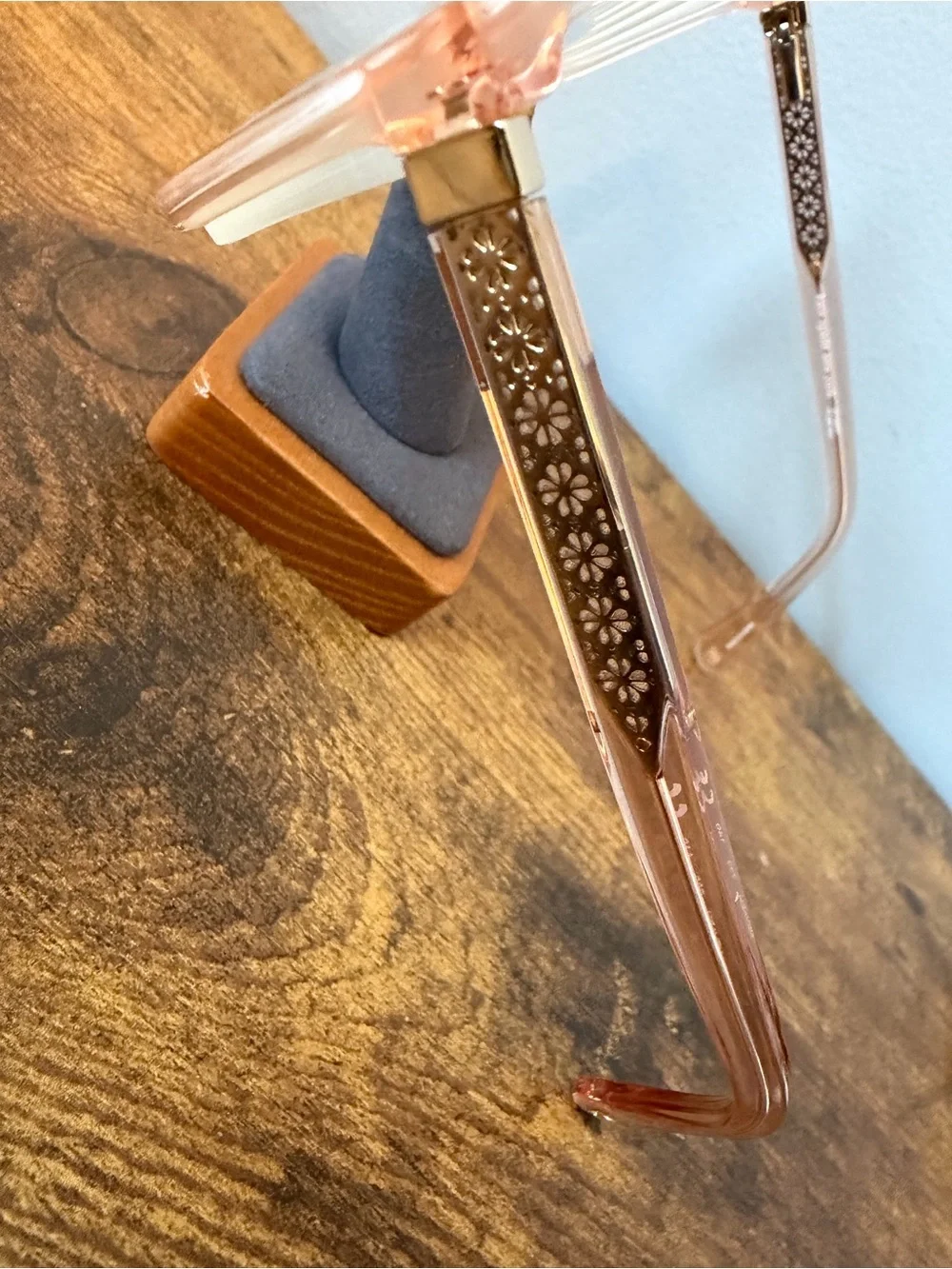 Kate Spade Nevaeh 733 Clear Peach Cat Eye Eyeglass Frames 50-17-140 Frames Only